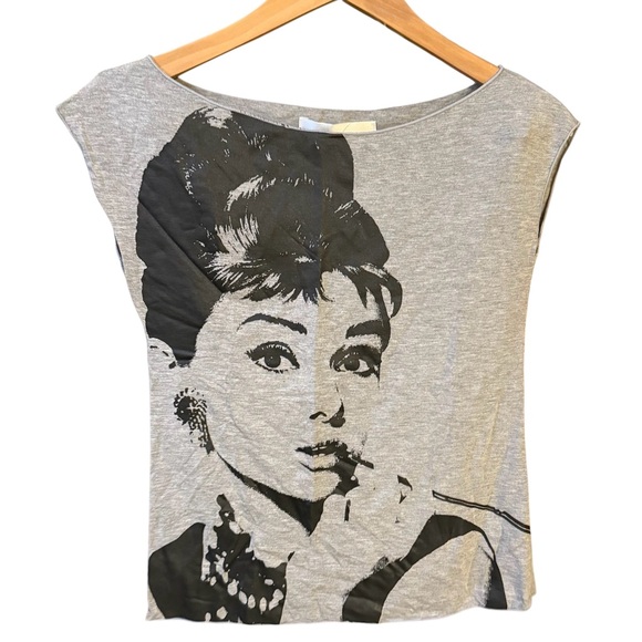 unbranded Tops - Image of Audrey Hepburn Gray Tee